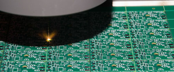 PCB分板方式有哪些？什么是激光PCB分板？