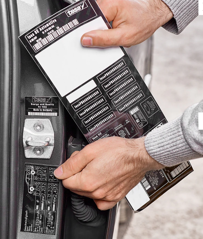  二維碼標(biāo)簽如何實(shí)現(xiàn)高速模切？| 卷對(duì)卷激光模切一體機(jī)解決方案