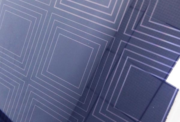 超薄玻璃激光劃線工藝 超薄玻璃是怎么實現(xiàn)激光劃線蝕刻工藝的(圖1)